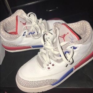 Retro 3 International Flight